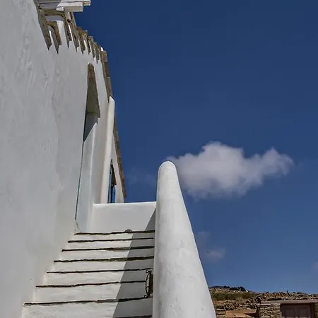 Thalia * Tínos